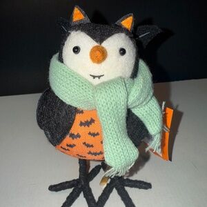 Hyde & EEK 2022 Featherly Friends Halloween Bird Wingit NWT